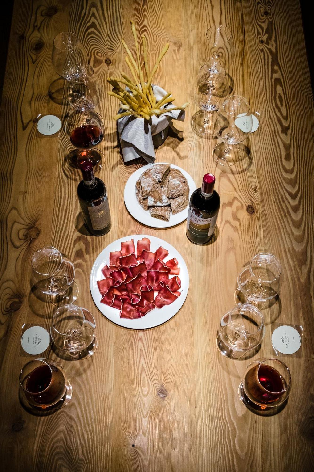 莱蒂希巴尔兹葡萄酒酒店 Poggiridenti 外观 照片